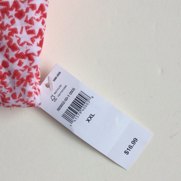 Cute Gap flare top w/ red and white star print XXL - Picture 9 of 10